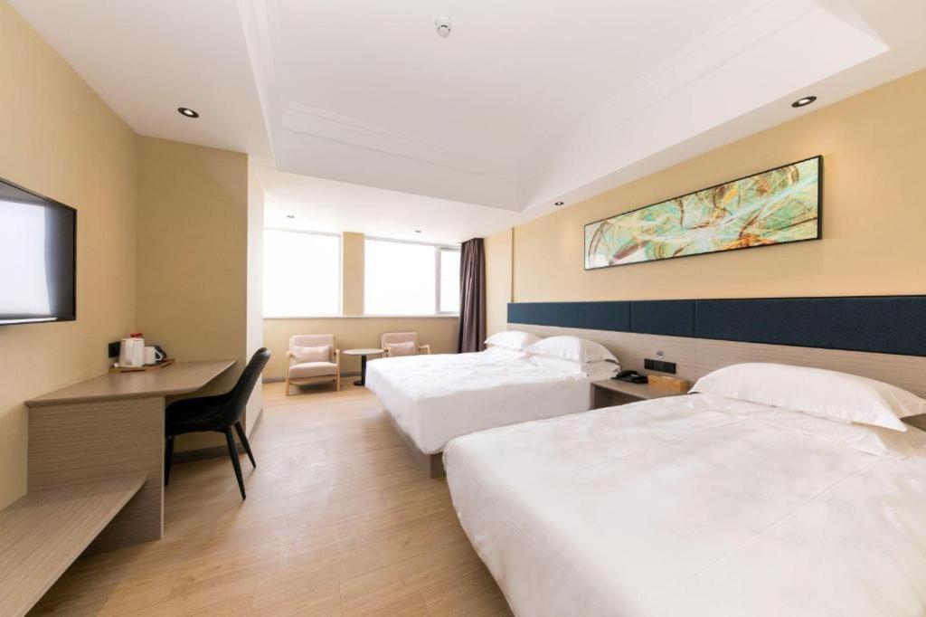 Starway Chongming South Gate Wharf Hotel